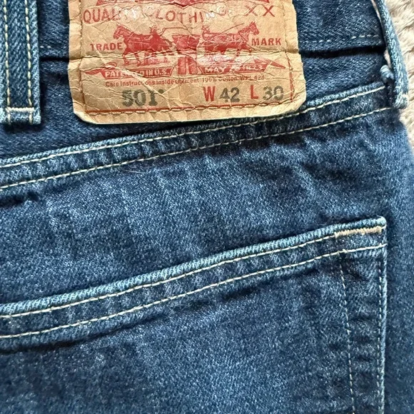 Levi's Original 501 Straight Leg Button-Fly Jeans XX Strong Denim Mens 42x30(28) - Picture 5 of 8